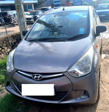 HYUNDAI EON in Wayanad